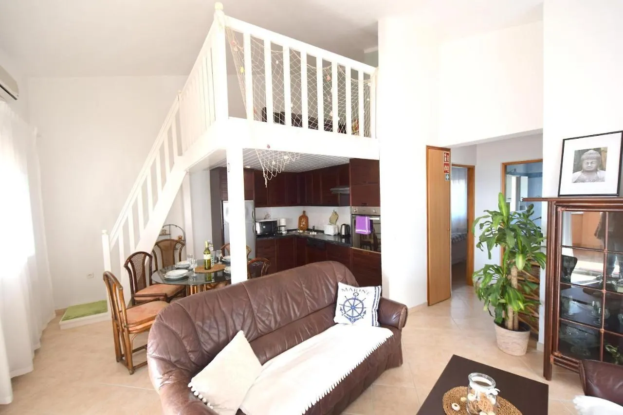 Apartment Luis Pinezici  0*, Pinezici (Krk)