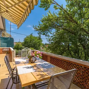 Appartamento Krc, Pinezići