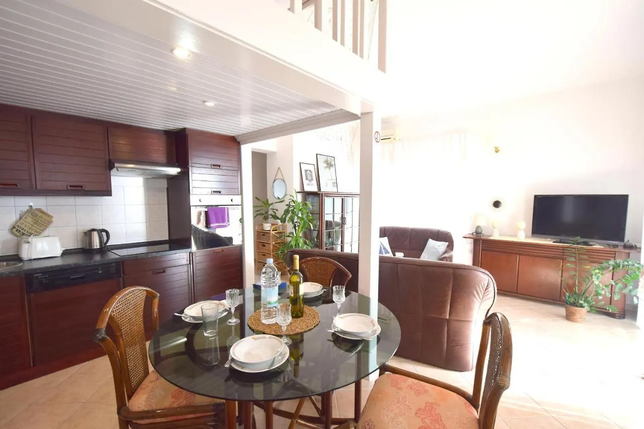 Apartment Luis Pinezici  0*, Pinezici (Krk)