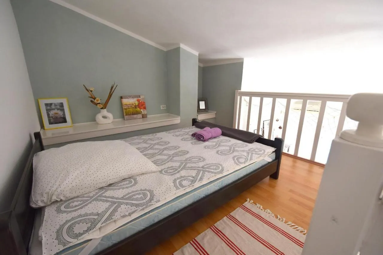 Apartment Luis Pinezici